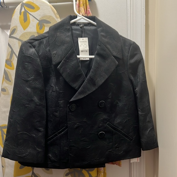 Express Cropped Jacket - Picture 5 of 5